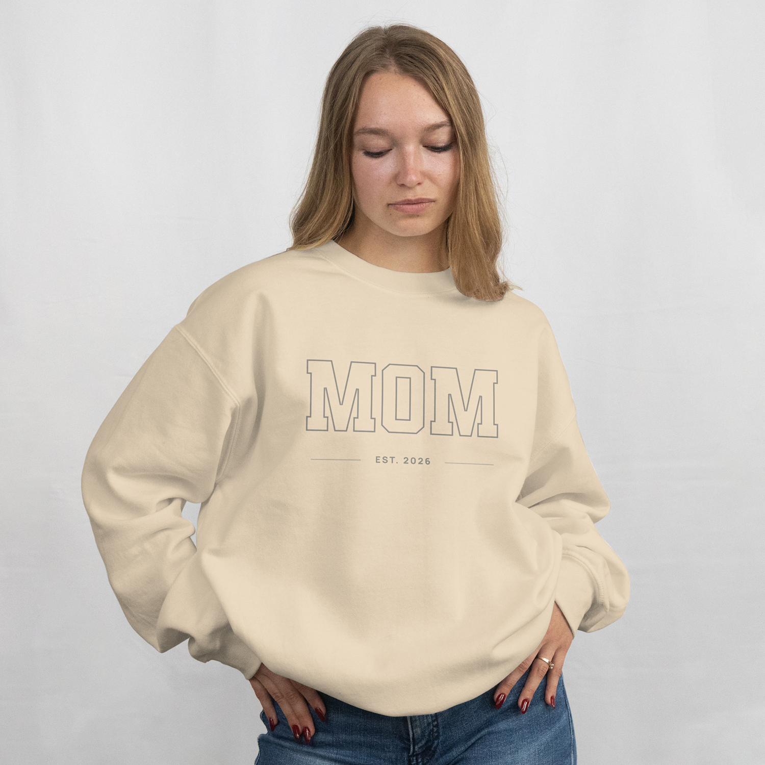 MOM EST. 2026 Sweatshirt / Hoodie